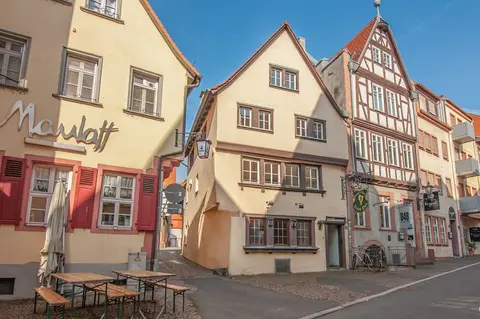 Wohn- und Geschäftshaus in Aschaffenburg – Bild 1