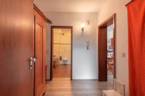 Mehrparteienhaus in Sailauf – Bild 16